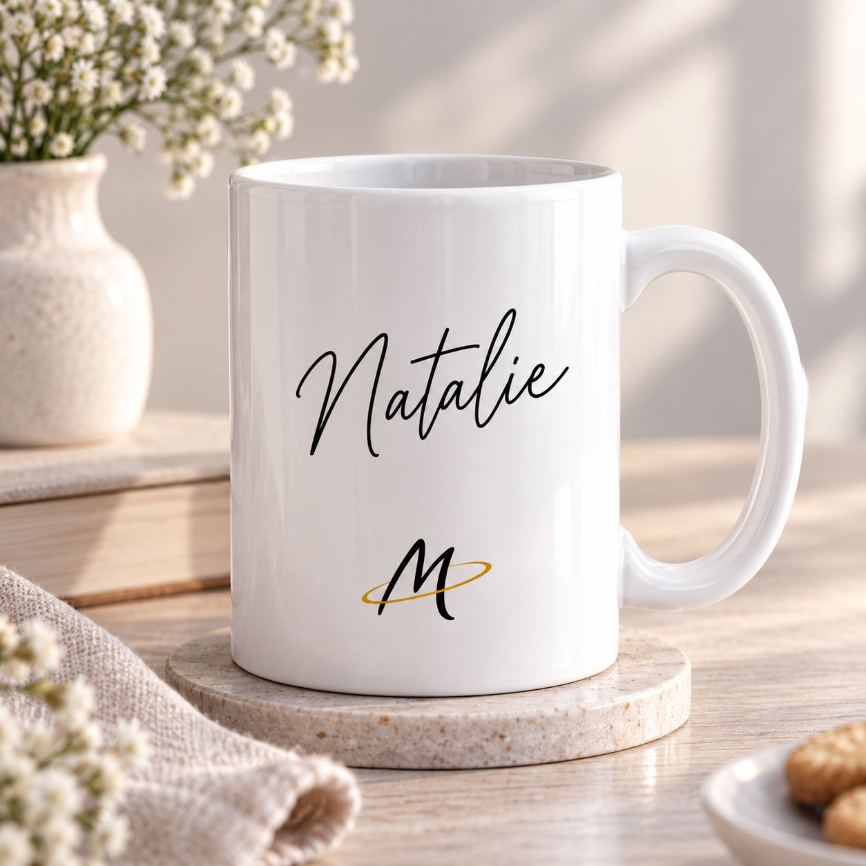 Personalisierte Tasse mit eigenem Logo & Namen