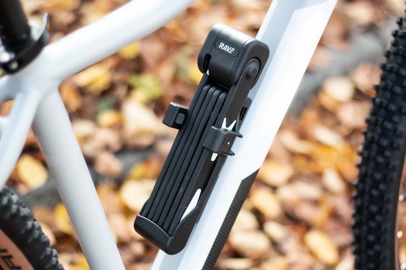RAVE Fahrradschloss Faltschloss Ultimate Pro 8 mit Schlüssel inkl. Halterung - Länge 95 cm - Schwarz