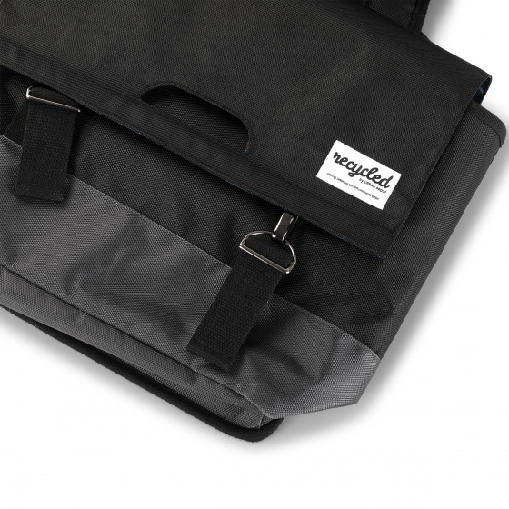 Urban Proof Doppel-Gepäckträgertasche, aus recyceltem PET-Material, 40 Liter, ca. 38 x 15 x 31 cm