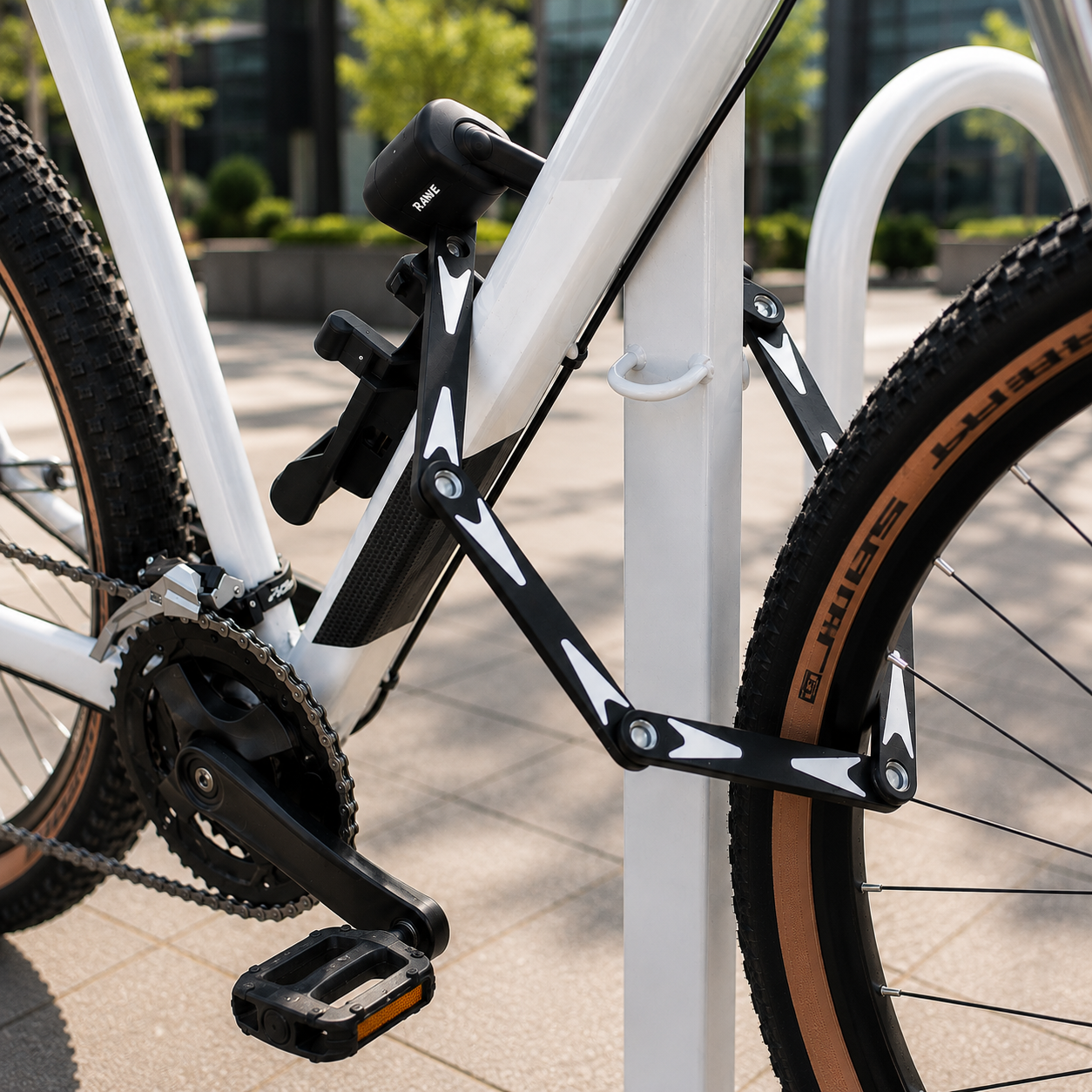 RAVE Fahrradschloss Faltschloss Ultimate Pro 8 mit Schlüssel inkl. Halterung - Länge 95 cm - Schwarz